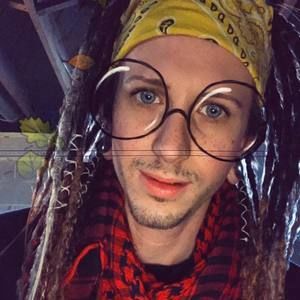 Meet your Posher, Johnny